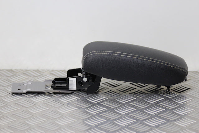Kia Picanto Armrest Centre 
