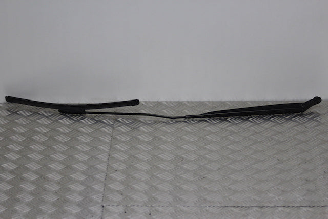 Suzuki Swift Wiper Front Passengers Side 