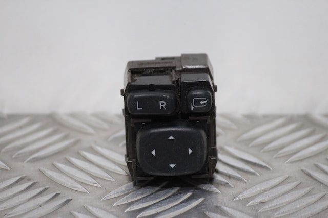 Toyota Avensis Door Mirror Control Switch 