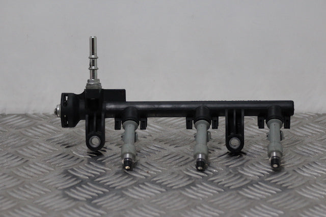 Toyota Aygo Fuel Injector 