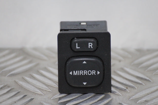 Toyota Yaris Door Mirror Control Switch 