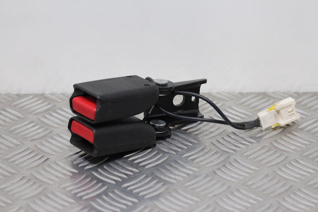 Citroen C4 Seat Belt Buckle Lock Centre Rear (2011)
