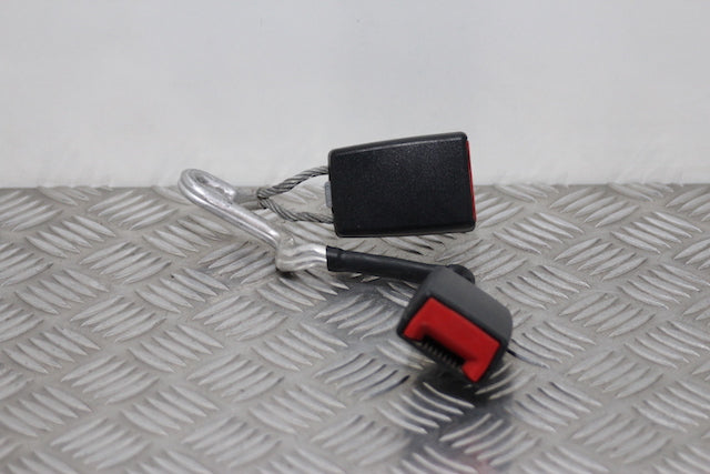 Audi A3 Seat Belt Buckle Lock Rear Passengers Side 