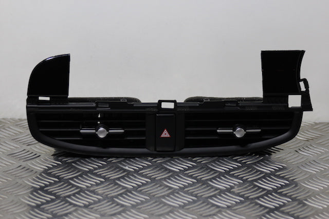 Kia Picanto Dashboard Airvent Center 