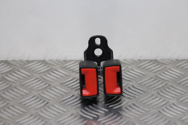 Ford Focus Seat Belt Buckle Lock Rear Drivers Side 
