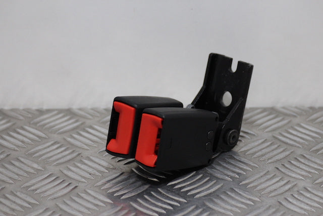 Ford Fiesta Seat Belt Buckle Lock Rear Drivers Side 
