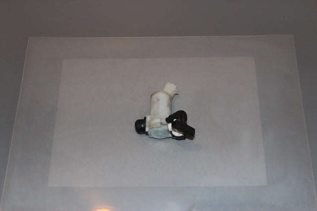 Honda Jazz Windscreen Wash Water Bottle Motor 