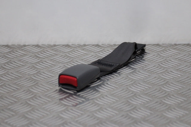 Mazda 323 Seat Belt Buckle Lock Rear Passengers Side 