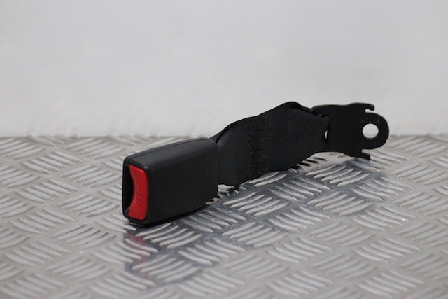 Nissan Micra Seat Belt Buckle Lock Centre Rear 
