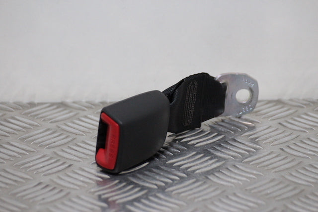 Peugeot 107 Seat Belt Buckle Lock Rear Drivers Side (2012)
