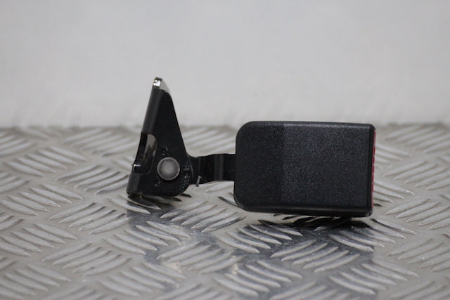 Peugeot 307 Seat Belt Buckle Lock Rear Passengers Side 