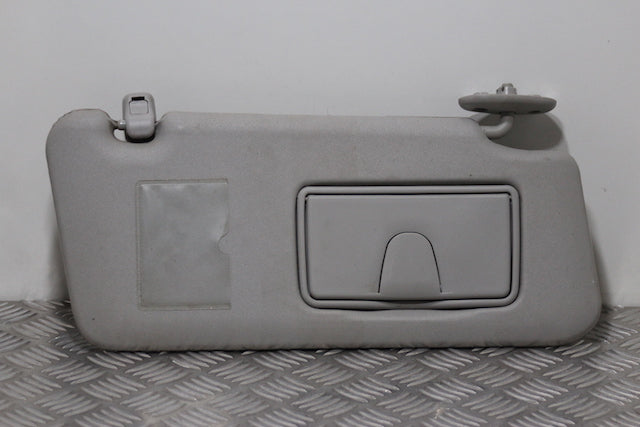 Suzuki Grand Vitara Sun Visor Drivers Side 