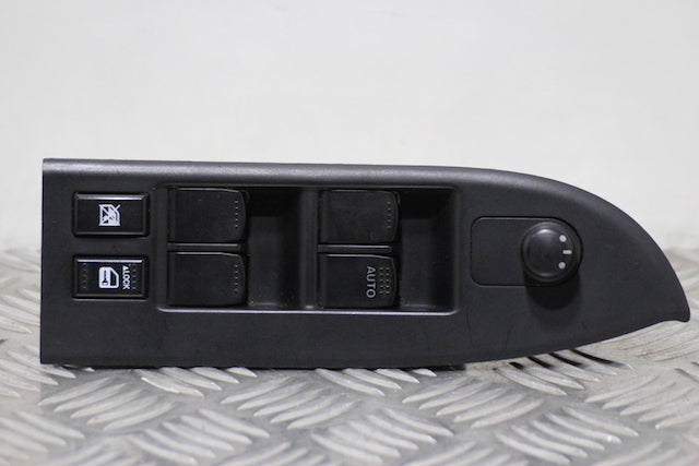 Suzuki Grand Vitara Window Switch Front Drivers Side 