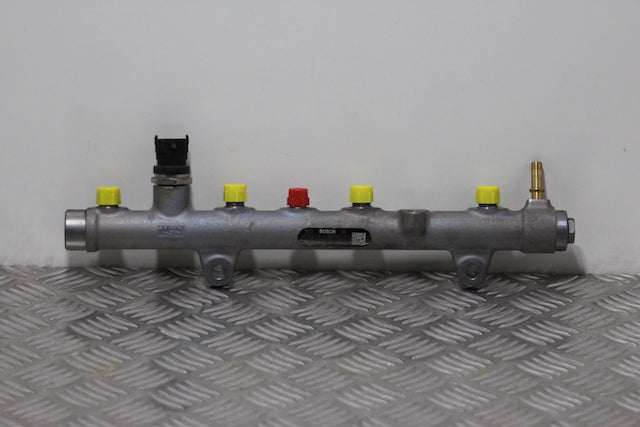 Suzuki Grand Vitara Fuel Injector Rail Diesel 