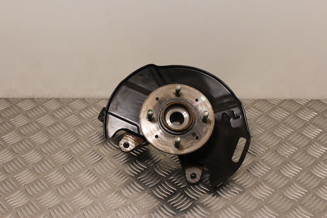 Honda Jazz Stub Axle with Hub and Bearing Front Passengers Side 