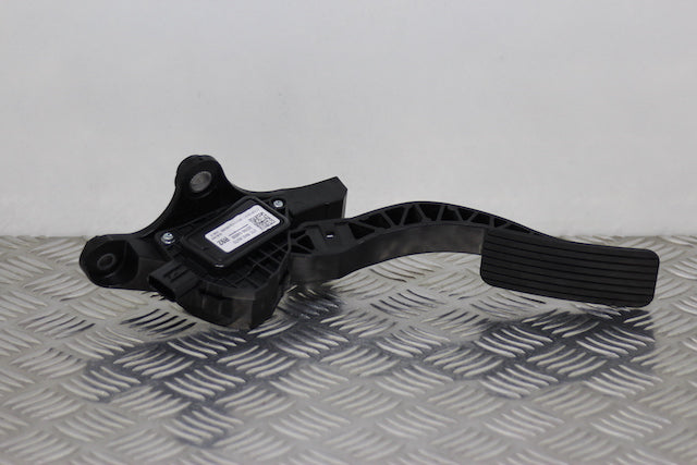 Hyundai i30 Accelerator Throttle Pedal 