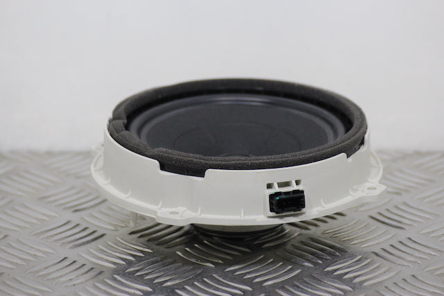 Hyundai i30 Door Speaker Rear Drivers Side 