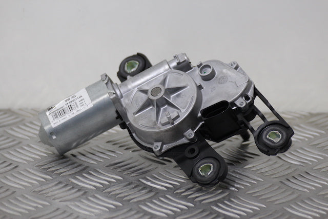 Skoda Rapid Wiper Motor Rear (2018) genuine OEM used part - CarBreakers.ie