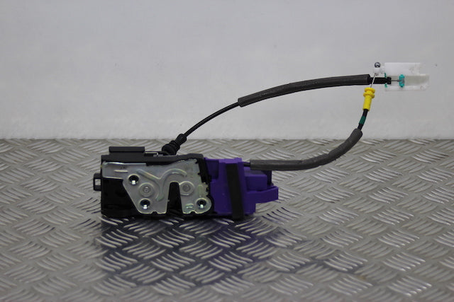 Hyundai i30 Door Lock Mechanism Rear Passengers Side 
