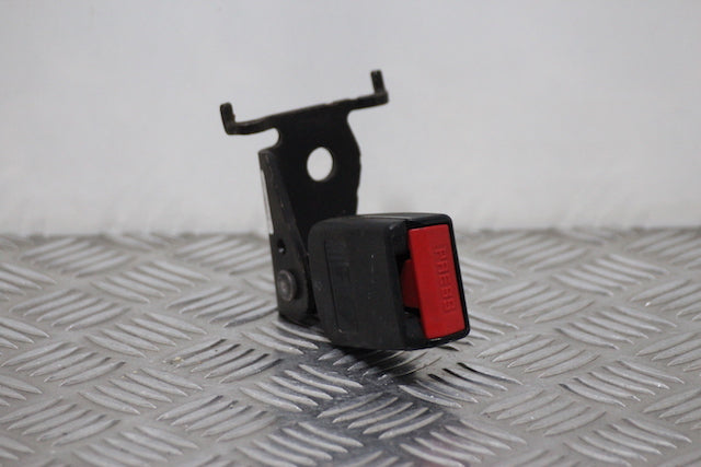 Renault Megane Seat Belt Buckle Lock Rear Drivers Side 