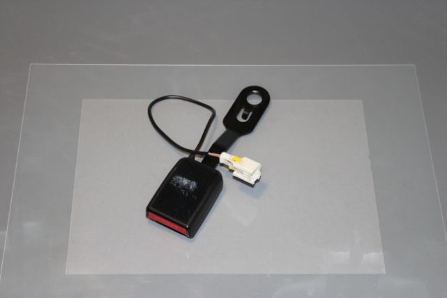 Peugeot 207 Seat Belt Buckle Lock Front Passengers Side 