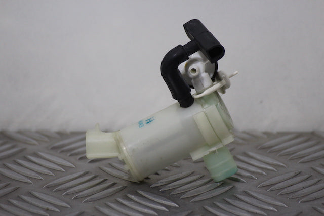 Honda Jazz Windscreen Wash Water Bottle Motor 