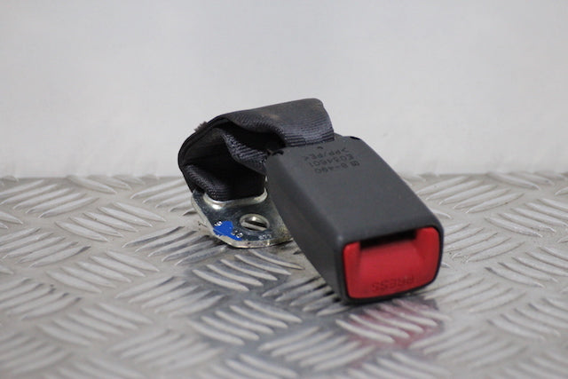 Suzuki Swift Seat Belt Buckle Lock Centre Rear 