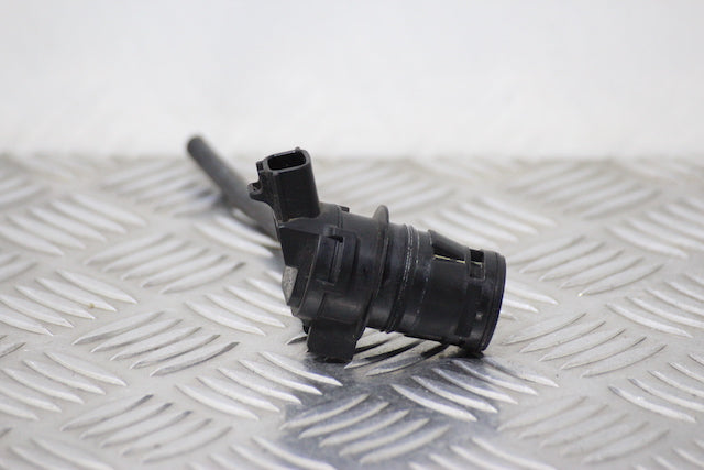 Toyota Rav4 Windscreen Wash Water Bottle Motor 
