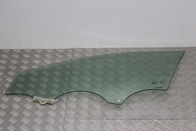 Hyundai i30 Door Window Glass Front Passengers Side 