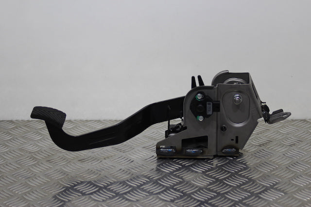 Hyundai i30 Clutch Pedal 