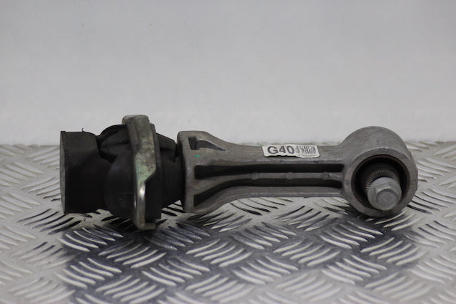 Hyundai i30 Engine Mounting Rear 