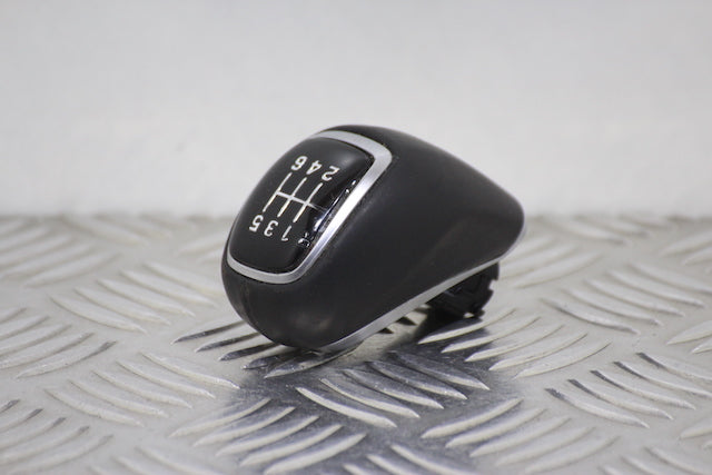 Hyundai i30 Gear Knob 