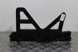Hyundai i30 Bumper Support Bracket Passengers Side 