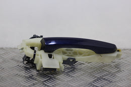 Hyundai i30 Door Handle Outer Front Drivers Side 