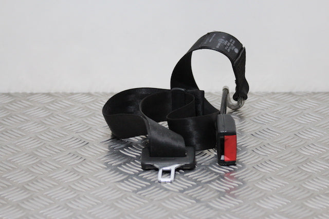 Volkswagen Polo Seat Belt Buckle Lock Rear Passengers Side 
