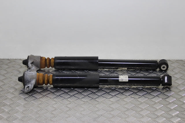 Hyundai i30 Shock Absorber Rear x2 