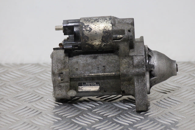 Toyota Avensis Starter Motor 