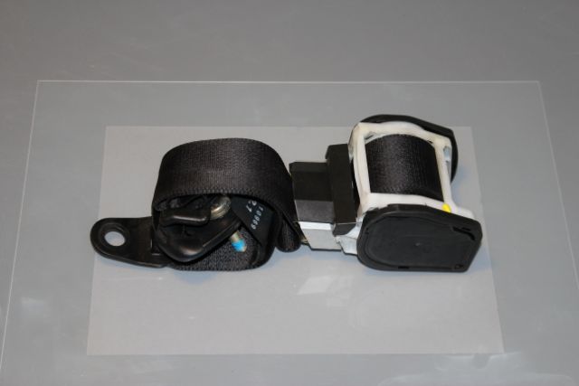 Ford Fiesta Seat Belt Front Drivers Side 