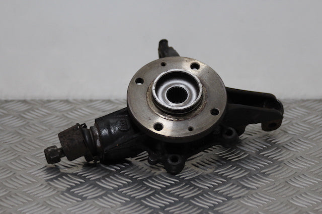 Citroen C4 Stub Axle with Hub and Bearing Front Drivers Side 