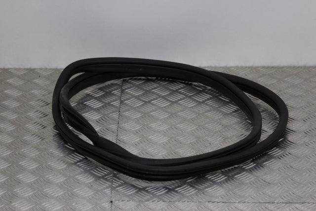 Hyundai i30 Door Seal Rear Passengers Side 