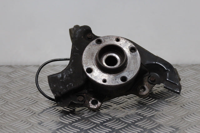 Fiat Stilo Stub Axle with Hub and Bearing Front Drivers Side 