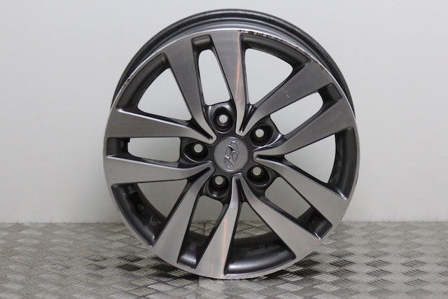 Hyundai i30 Wheel Front Drivers Side 