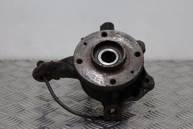 Peugeot 207cc Coupe Stub Axle with Hub and Bearing Front Passengers Side 