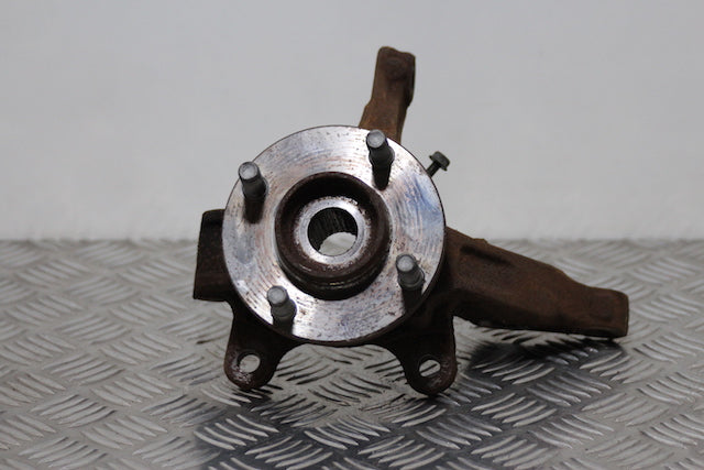 Nissan Micra Stub Axle with Hub and Bearing Front Drivers Side 