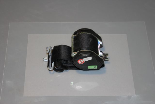 Ford Focus Seat Belt Front Drivers Side 