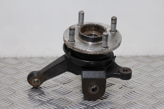 Nissan Micra Stub Axle with Hub and Bearing Front Drivers Side 