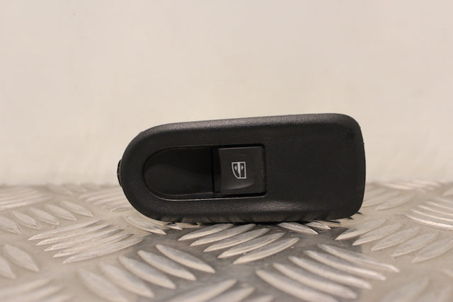 Dacia Duster Window Switch Rear Passengers Side 