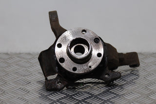 Opel Astra Stub Axle with Hub and Bearing Front Drivers Side (2004)