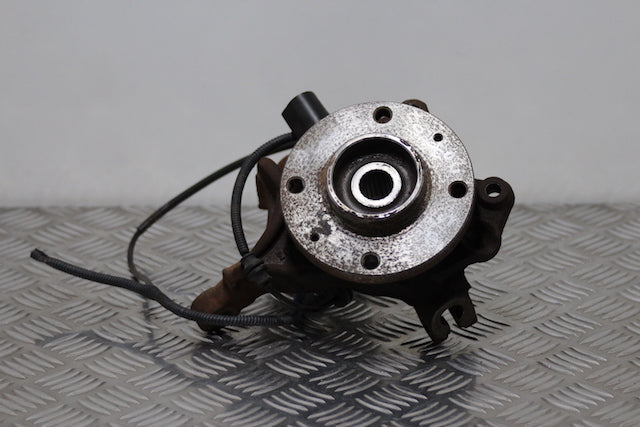 Peugeot 207 Stub Axle with Hub and Bearing Front Drivers Side 