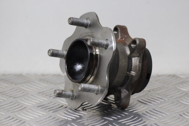 Nissan Juke Hub with Bearing Rear Drivers Side 